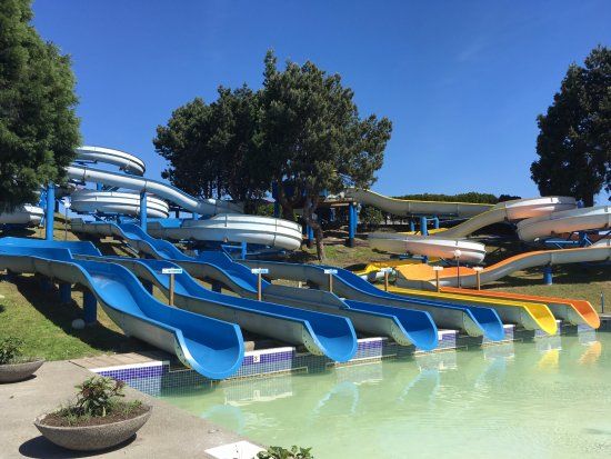 Big Splash Water Slide Park